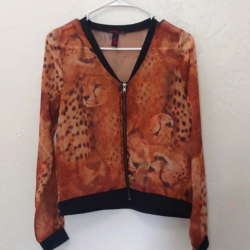 Leopard see through